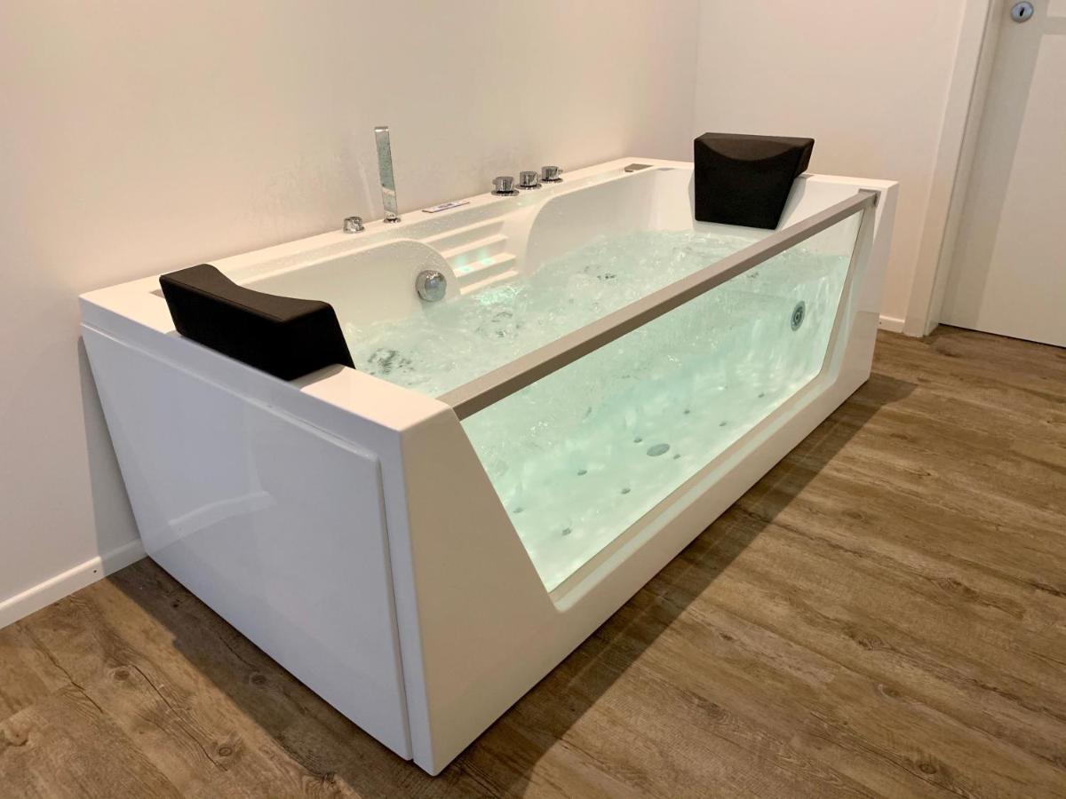 Luxus Suite Im Herzen Von Kempten***** +Parkplatz מראה חיצוני תמונה
